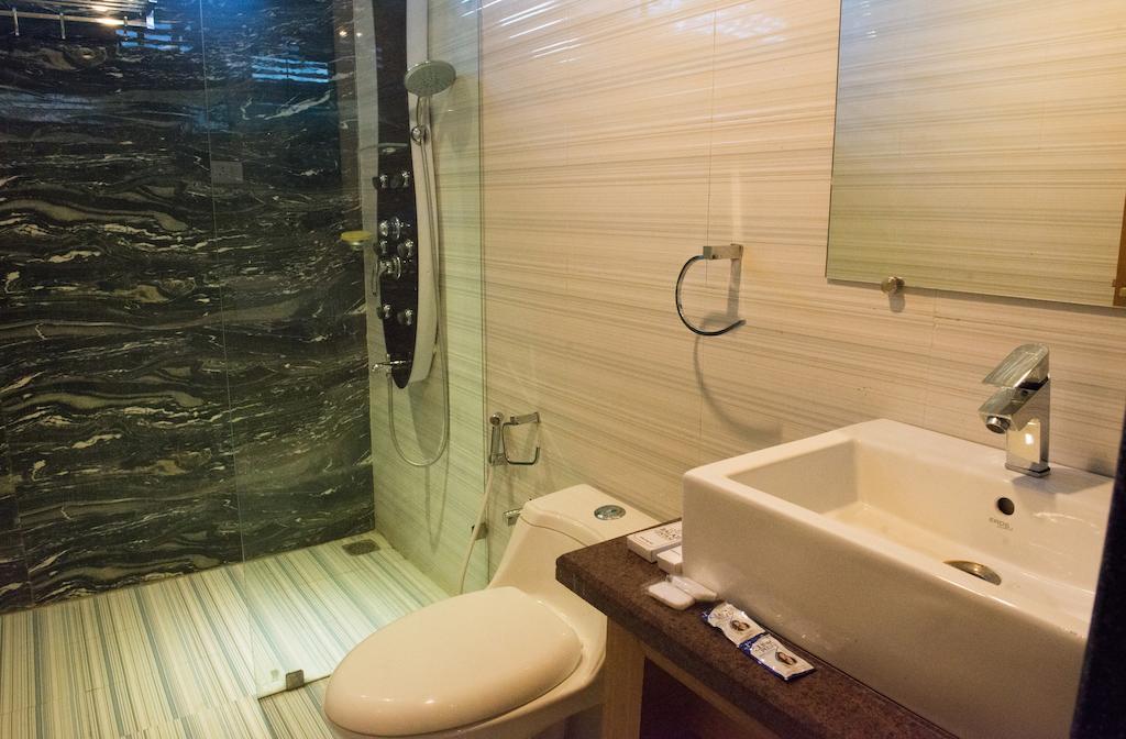 Hotel Balaji Central Ratlām Pokój zdjęcie