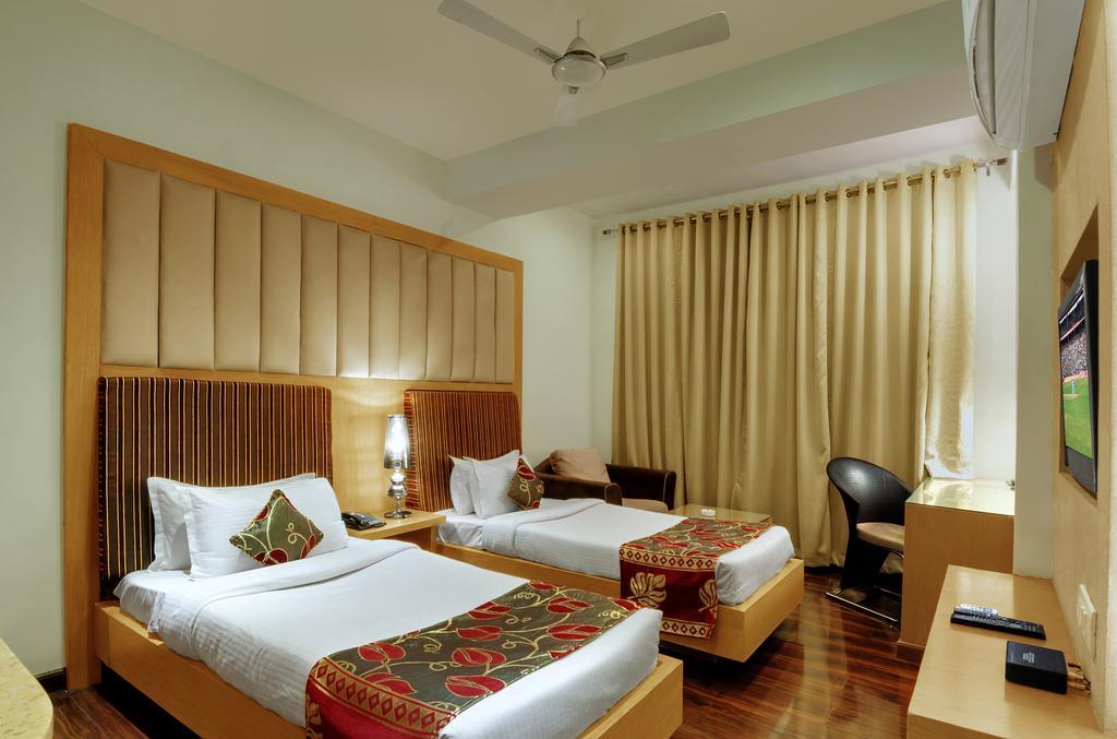 Hotel Balaji Central Ratlām Pokój zdjęcie