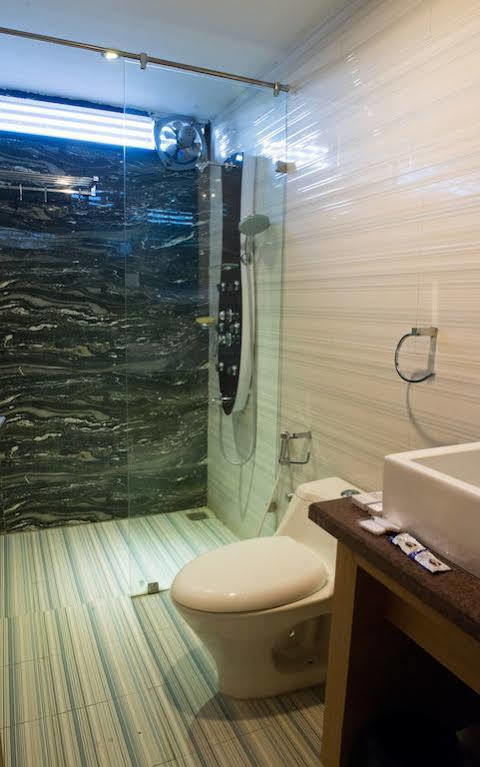 Hotel Balaji Central Ratlām Zewnętrze zdjęcie